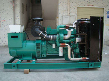 亳州1100kw康明斯柴油发电机组图片 亳州1100kw康明斯柴油发电机组图片